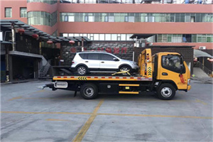 银州区汽车紧急补胎换胎救援