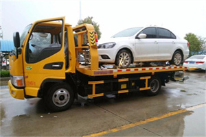 银州区附近拖车救援24小时服务热线